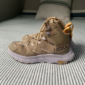 HOKA ONE ONE
ANACAPA MID GORE-TEX size 10B